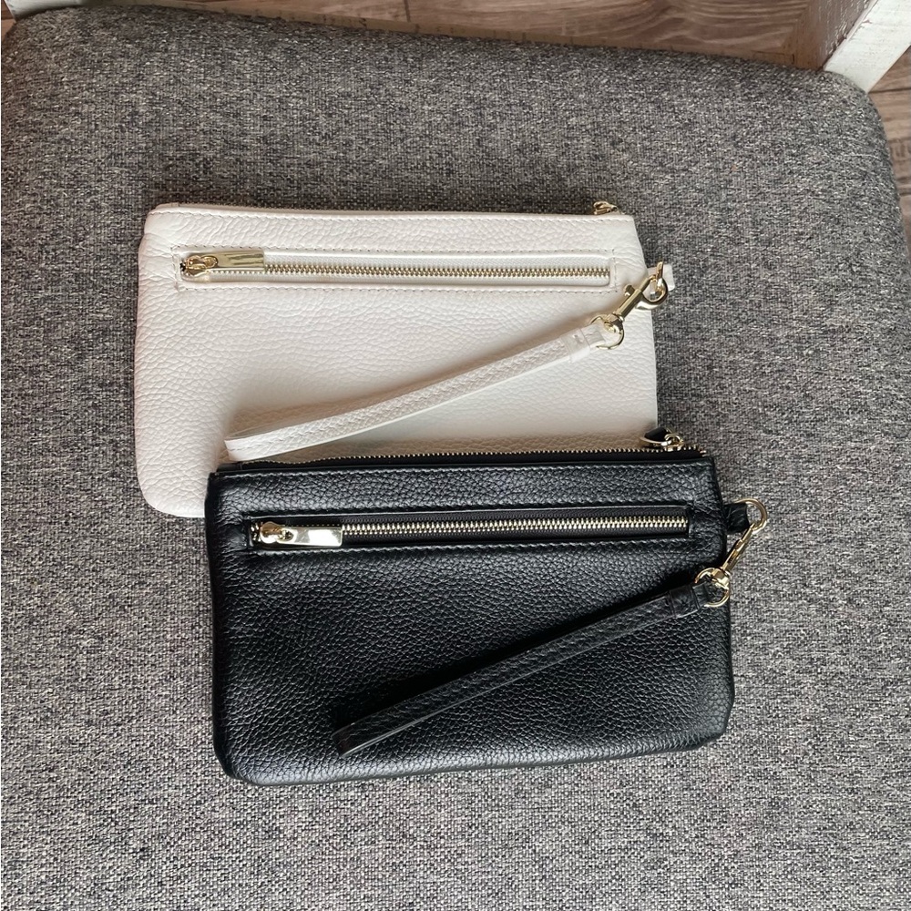 Befen full grain pebbled leather wristlet cosmetic pouch set. Black & white NWOT